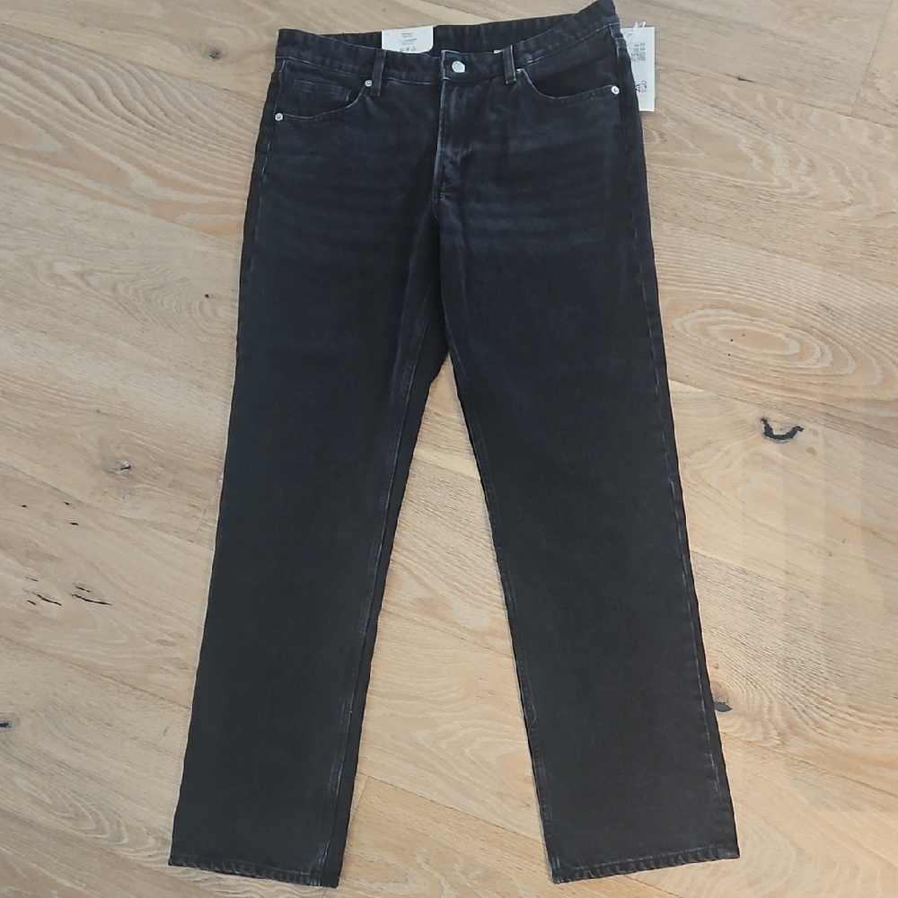 NWT H&M Women's Straight Regular Fit Black Jeans